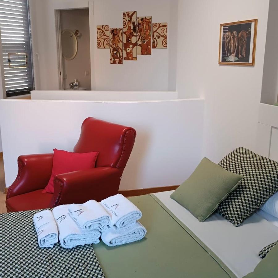 Milano Collection: Naviglio Martesana Apartment Bagian luar foto